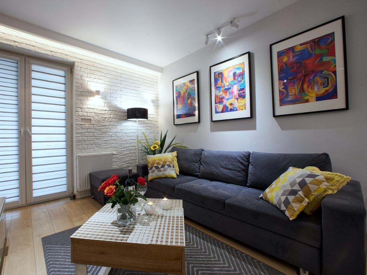 4Uapart-Apartment Suite Picasso Swinoujscie Bagian luar foto