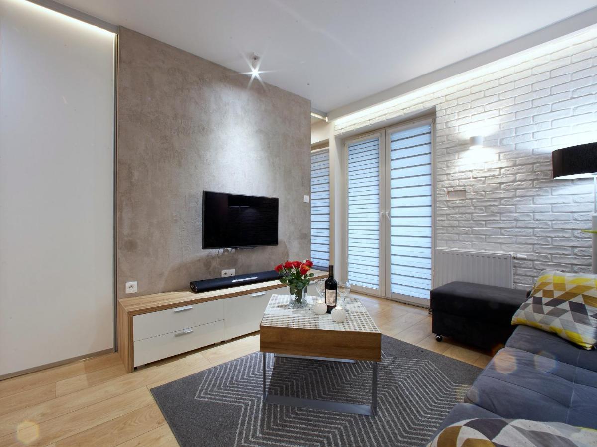 4Uapart-Apartment Suite Picasso Swinoujscie Bagian luar foto