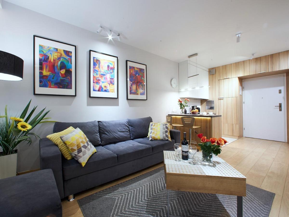 4Uapart-Apartment Suite Picasso Swinoujscie Bagian luar foto