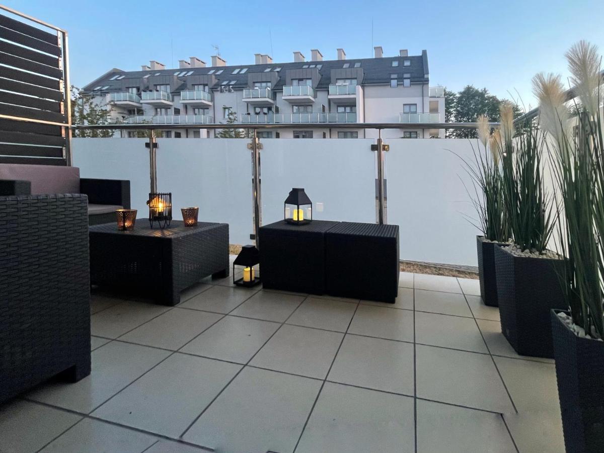 4Uapart-Apartment Suite Picasso Swinoujscie Bagian luar foto